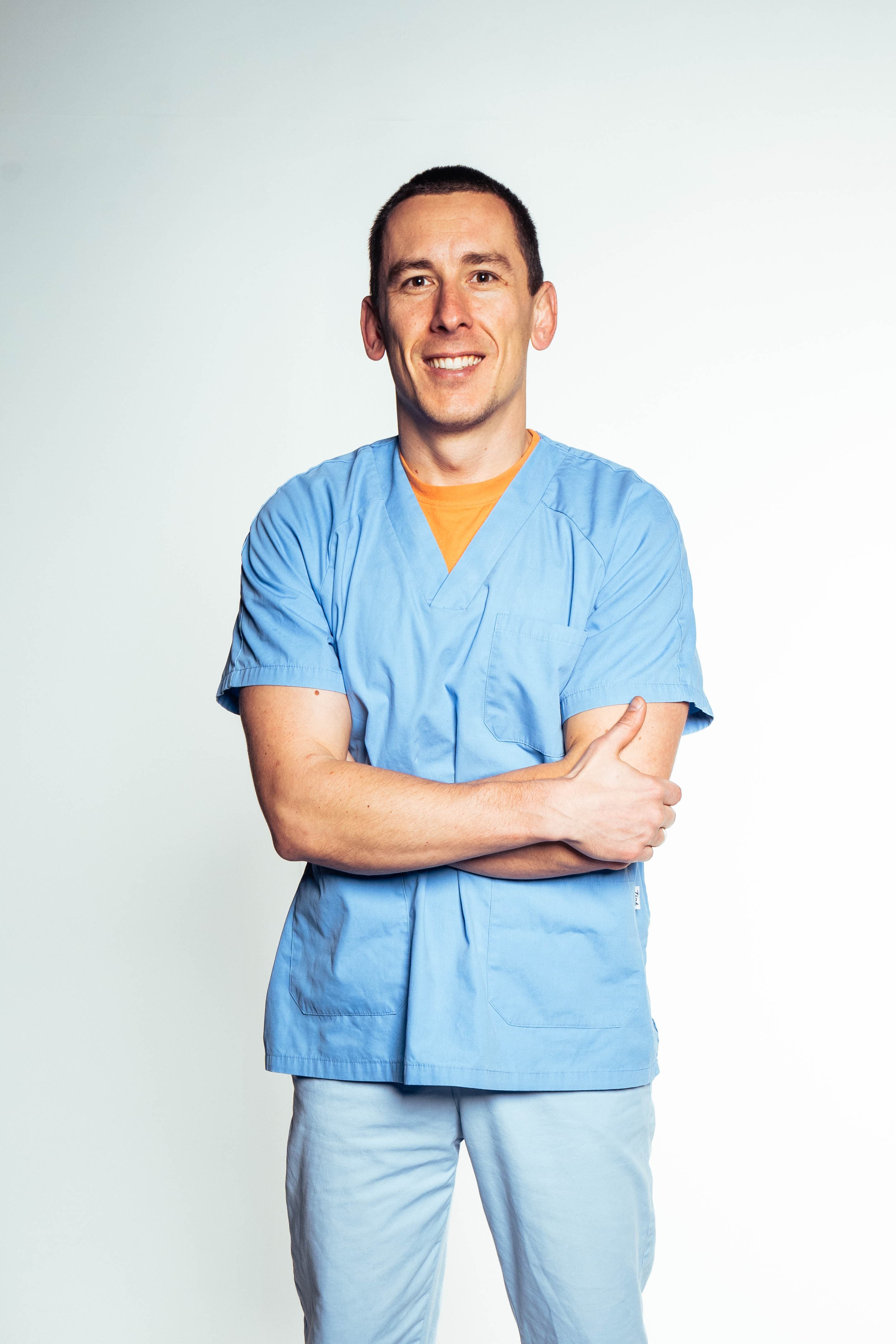 Dr. Iuri